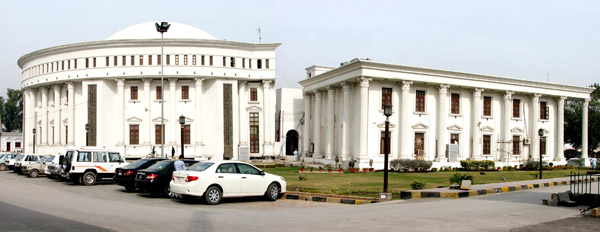 Assembly Building Peshawar2